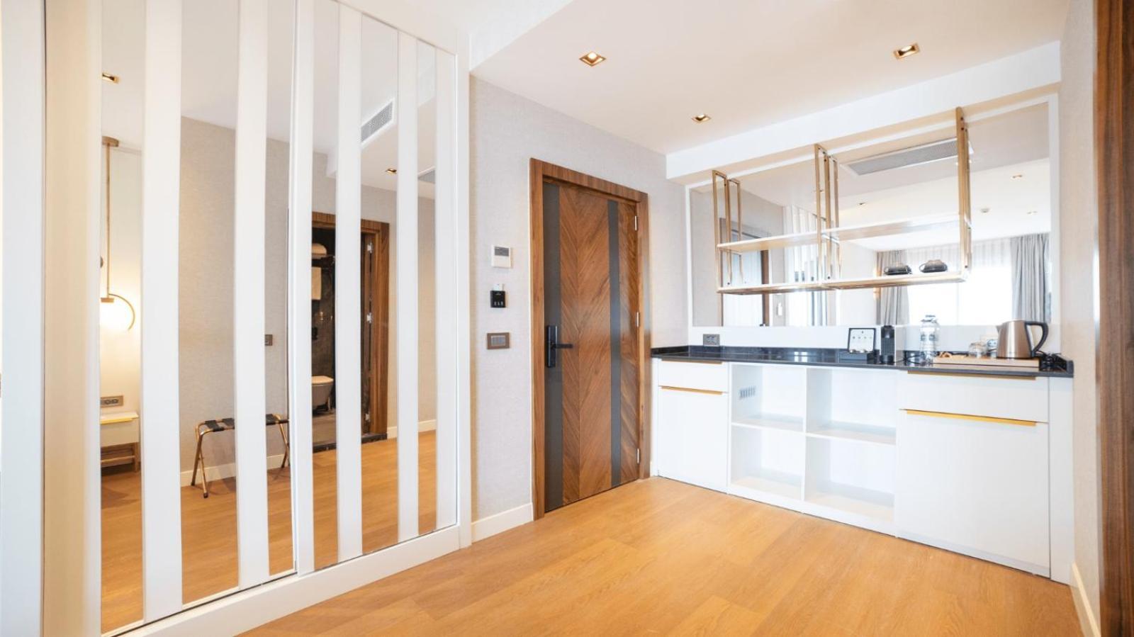 Lara Vista Hotel Suits & Spa Antalya Ngoại thất bức ảnh